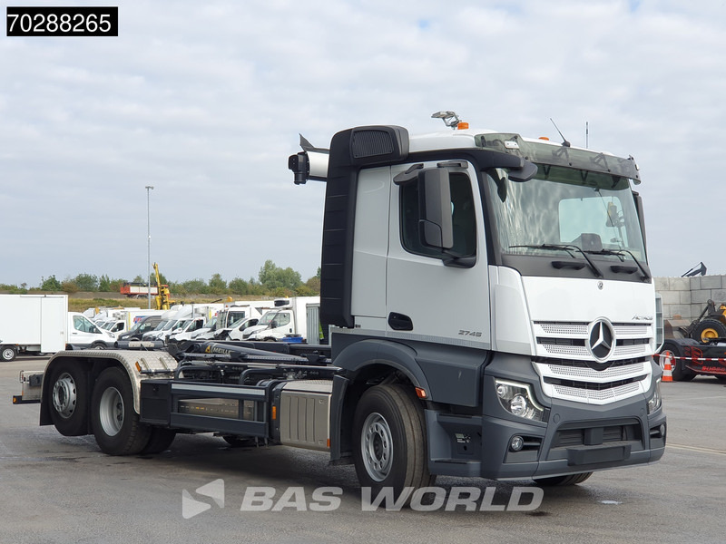 Mercedes-Benz Actros 2745 6X2 New! Meiller RS21 70 Hooklift Retarder Lift+Steering-Axle Navi Autoamtic Euro 6 - Camion ampliroll: photos 3 Mercedes-Benz Actros 2745 6X2 New! Meiller RS21 70 Hooklift Retarder Lift+Steering-Axle Navi Autoamtic Euro 6 - Camion ampliroll: photos 3