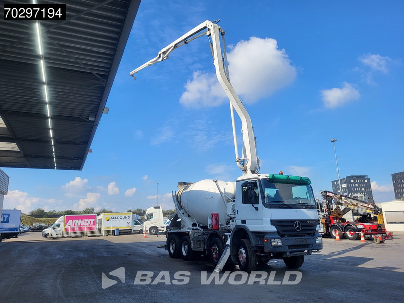 Mercedes-Benz Actros 3236 8X4 Mecbo M 23.3/100-BZ PUMI Big-Axle Steelsuspension 3-Pedals Euro 3 - Camion pompe: photos 3 Mercedes-Benz Actros 3236 8X4 Mecbo M 23.3/100-BZ PUMI Big-Axle Steelsuspension 3-Pedals Euro 3 - Camion pompe: photos 3