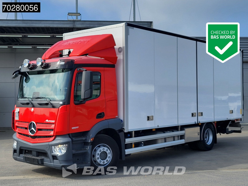 Mercedes-Benz Antos 1827 4X2 19tonner 2000kg Ladebordwand Automatic Euro 6 - Camion fourgon: photos 1 Mercedes-Benz Antos 1827 4X2 19tonner 2000kg Ladebordwand Automatic Euro 6 - Camion fourgon: photos 1
