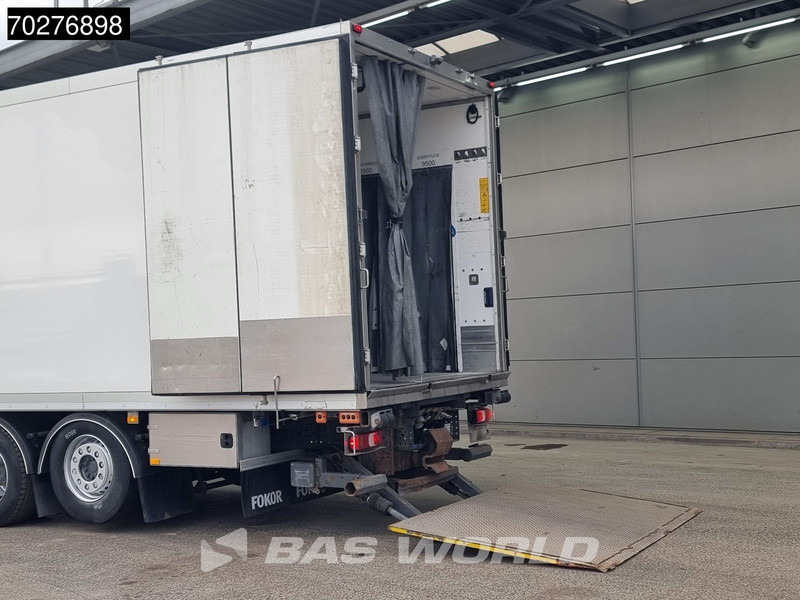 Mercedes-Benz Antos 2746 6X2 Carrier Supra 1250 Silent Mt ladebordwand Lift+Lenkachse Euro 6 - Camion frigorifique: photos 3 Mercedes-Benz Antos 2746 6X2 Carrier Supra 1250 Silent Mt ladebordwand Lift+Lenkachse Euro 6 - Camion frigorifique: photos 3
