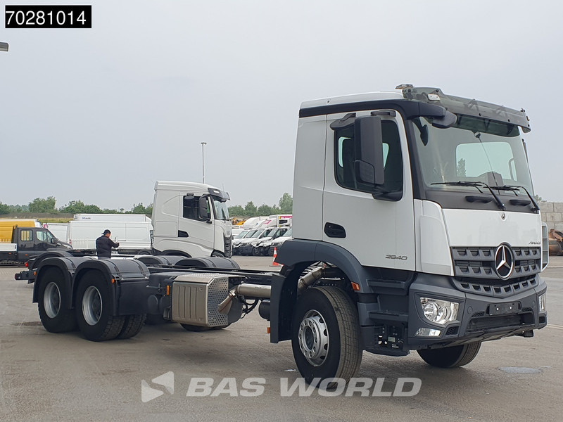 Mercedes-Benz Arocs 2640 6X4 NEW Chassis Big-Axle Automatic Euro 6 - Châssis cabine: photos 3 Mercedes-Benz Arocs 2640 6X4 NEW Chassis Big-Axle Automatic Euro 6 - Châssis cabine: photos 3