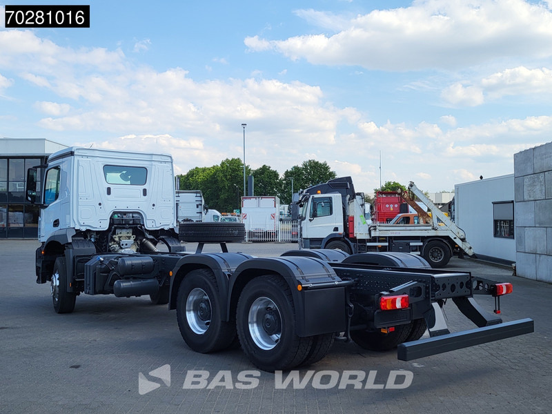 Mercedes-Benz Arocs 2640 6X4 NEW chassis Steel suspension Big-Axle Alcoa Automatic Euro 6 - Châssis cabine: photos 2 Mercedes-Benz Arocs 2640 6X4 NEW chassis Steel suspension Big-Axle Alcoa Automatic Euro 6 - Châssis cabine: photos 2
