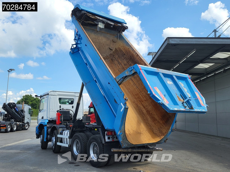 Mercedes-Benz Arocs 3243 8X4 16m3 tipper Big-Axle Steelsuspension Automatic Navi Euro 6 - Camion benne: photos 2 Mercedes-Benz Arocs 3243 8X4 16m3 tipper Big-Axle Steelsuspension Automatic Navi Euro 6 - Camion benne: photos 2