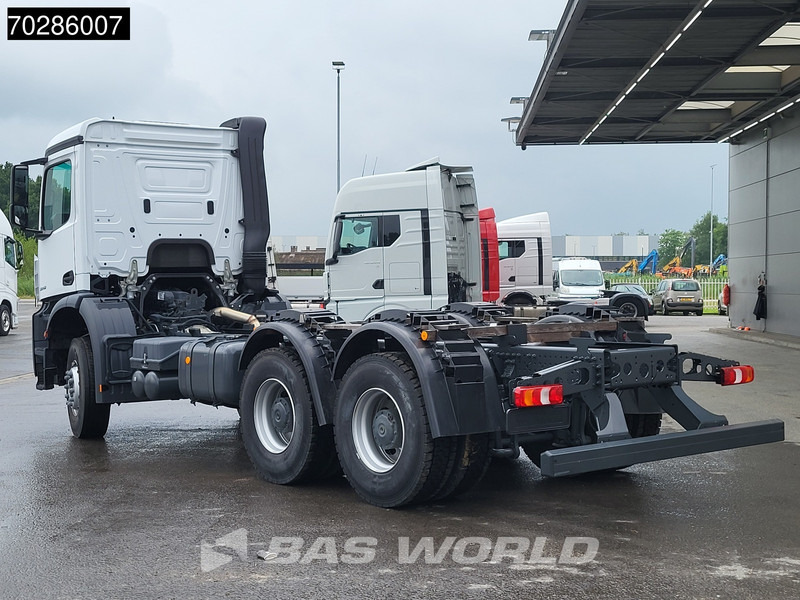 Mercedes-Benz Arocs 3342 6X4 NEW 6x4 chassis Big-Axle Automatic Steel suspension Euro 3 - Châssis cabine: photos 2 Mercedes-Benz Arocs 3342 6X4 NEW 6x4 chassis Big-Axle Automatic Steel suspension Euro 3 - Châssis cabine: photos 2