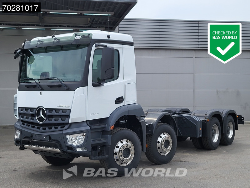 Mercedes-Benz Arocs 3743 8X4 NEW chassis Big-Axle Alcoa's Euro 6 - Châssis cabine: photos 1 Mercedes-Benz Arocs 3743 8X4 NEW chassis Big-Axle Alcoa's Euro 6 - Châssis cabine: photos 1