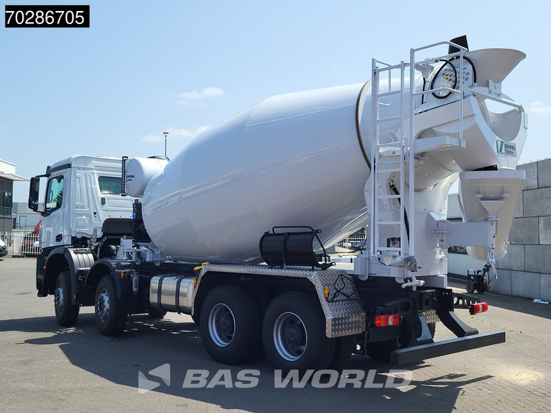 Mercedes-Benz Arocs 4245 8X4 NEW! 13m3 Schwing Stetter Mixer Big-Axle Manual Euro 3 - Camion malaxeur: photos 2 Mercedes-Benz Arocs 4245 8X4 NEW! 13m3 Schwing Stetter Mixer Big-Axle Manual Euro 3 - Camion malaxeur: photos 2
