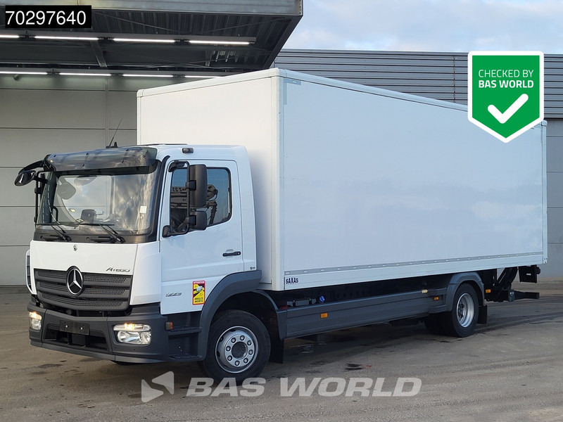 Mercedes-Benz Atego 1223 4X2 12tonner Automatic 1500kg Ladebordwand Euro 6 - Camion fourgon: photos 1 Mercedes-Benz Atego 1223 4X2 12tonner Automatic 1500kg Ladebordwand Euro 6 - Camion fourgon: photos 1