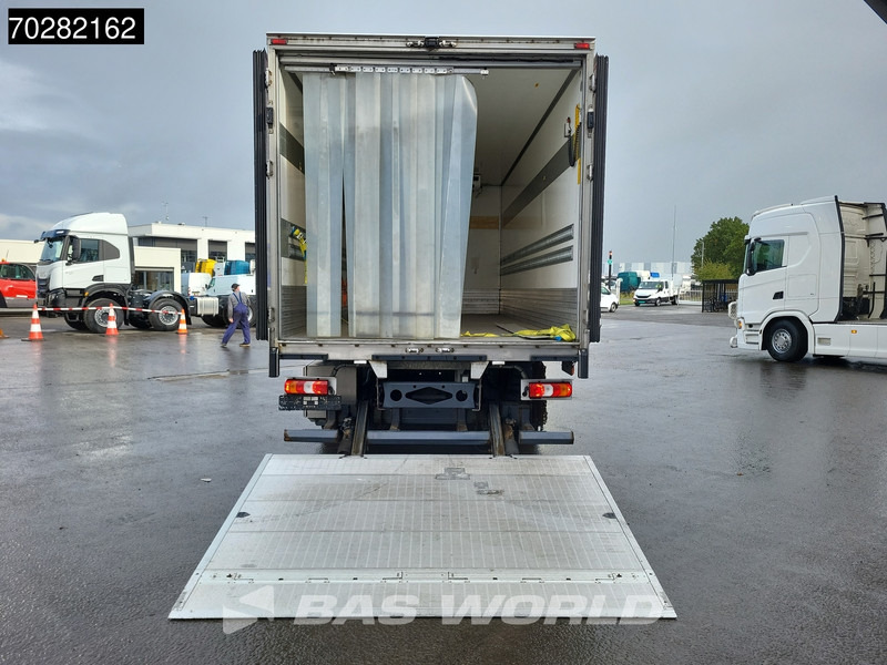 Camion frigorifique Mercedes-Benz Atego 1524 Atego 4X2 Thermo king T-1200 R 1500kg Ladebordwand Automatic Euro 6: photos 11 Camion frigorifique Mercedes-Benz Atego 1524 Atego 4X2 Thermo king T-1200 R 1500kg Ladebordwand Automatic Euro 6: photos 11