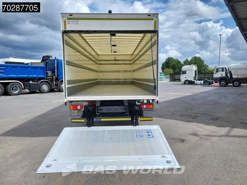 Renault D 210 4X2 16tonner Telma Retarder Automatic 1000kg Ladebordwand ACC - Camion fourgon: photos 3 Renault D 210 4X2 16tonner Telma Retarder Automatic 1000kg Ladebordwand ACC - Camion fourgon: photos 3