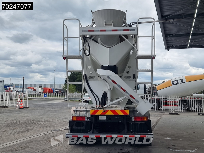 Crédit-bail SHACMAN L3000 8X4 NEW 8m3 Liebherr Mixer Big Axle Steel suspension SHACMAN L3000 8X4 NEW 8m3 Liebherr Mixer Big Axle Steel suspension: photos 6 Crédit-bail SHACMAN L3000 8X4 NEW 8m3 Liebherr Mixer Big Axle Steel suspension SHACMAN L3000 8X4 NEW 8m3 Liebherr Mixer Big Axle Steel suspension: photos 6