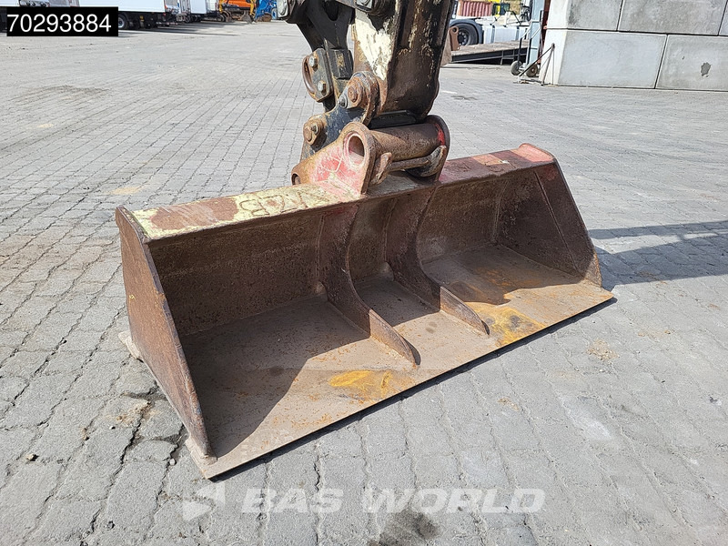 Pelle sur pneus Terex TW85: photos 16