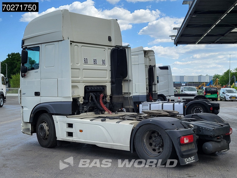 DAF XF 530 4X2 BROKEN ENGINE! Retarder Standklima ACC Euro 6 - Tracteur routier: photos 2 DAF XF 530 4X2 BROKEN ENGINE! Retarder Standklima ACC Euro 6 - Tracteur routier: photos 2