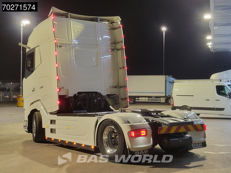 DAF XG+ 530 4X2 Retarder 2x Tanks Standklima Leather Alcoa's - Tracteur routier: photos 2 DAF XG+ 530 4X2 Retarder 2x Tanks Standklima Leather Alcoa's - Tracteur routier: photos 2