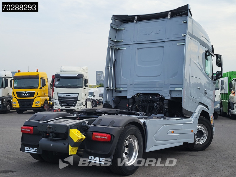 DAF XG 530 4X2 XG Retarder 2xTanks ACC Standklima Euro 6 - Tracteur routier: photos 5 DAF XG 530 4X2 XG Retarder 2xTanks ACC Standklima Euro 6 - Tracteur routier: photos 5