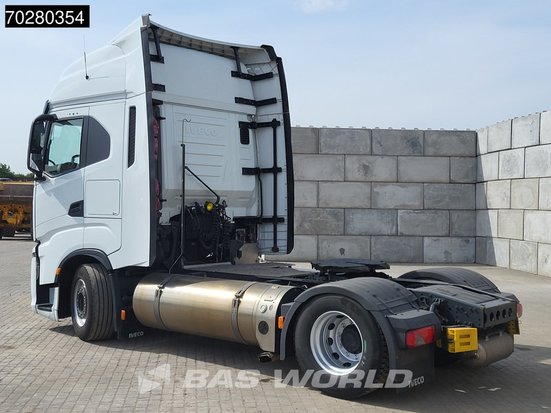 Iveco S-Way 460 4X2 LNG Retarder 2x Tanks Standklima - Tracteur routier: photos 2 Iveco S-Way 460 4X2 LNG Retarder 2x Tanks Standklima - Tracteur routier: photos 2