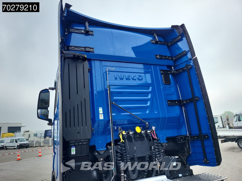 Iveco S-Way 460 4X2 Retarder 2x LNG Tanks Alcoa - Tracteur routier: photos 5 Iveco S-Way 460 4X2 Retarder 2x LNG Tanks Alcoa - Tracteur routier: photos 5