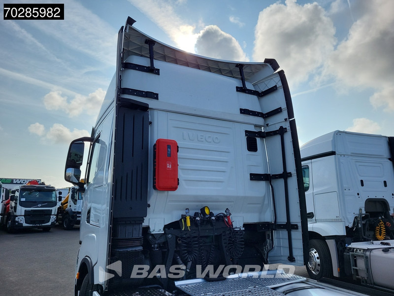 Iveco S-Way 490 4X2 Retarder Standklima 2xTanks Navi ACC LED Euro 6 - Tracteur routier: photos 5 Iveco S-Way 490 4X2 Retarder Standklima 2xTanks Navi ACC LED Euro 6 - Tracteur routier: photos 5