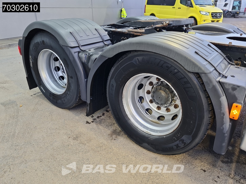 Tracteur routier Iveco S-Way 570 6X4: photos 16