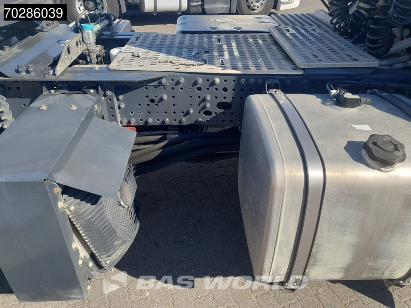 Tracteur routier Iveco Stralis X-Way 460 4X4 4x4 Hydrodrive Retarder Hydrauliek Euro 6: photos 13 Tracteur routier Iveco Stralis X-Way 460 4X4 4x4 Hydrodrive Retarder Hydrauliek Euro 6: photos 13