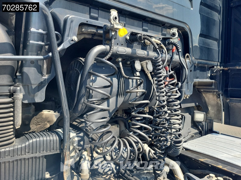 MAN TGX 18.460 4X2 XXL Mega Retarder 2xTanks Standklima Euro 6 - Tracteur routier: photos 5 MAN TGX 18.460 4X2 XXL Mega Retarder 2xTanks Standklima Euro 6 - Tracteur routier: photos 5
