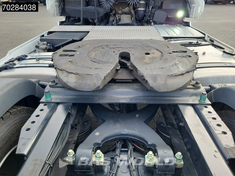 MAN TGX 18.480 4X2 GM Retarder Full-Air 2x Tanks Standklima LED - Tracteur routier: photos 5 MAN TGX 18.480 4X2 GM Retarder Full-Air 2x Tanks Standklima LED - Tracteur routier: photos 5