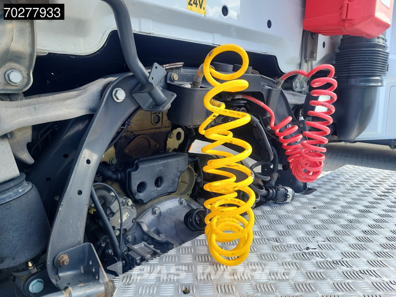 Mercedes-Benz Actros 1843 4X2 StreamSpace PTO Alcoa's ADR - Tracteur routier: photos 3 Mercedes-Benz Actros 1843 4X2 StreamSpace PTO Alcoa's ADR - Tracteur routier: photos 3