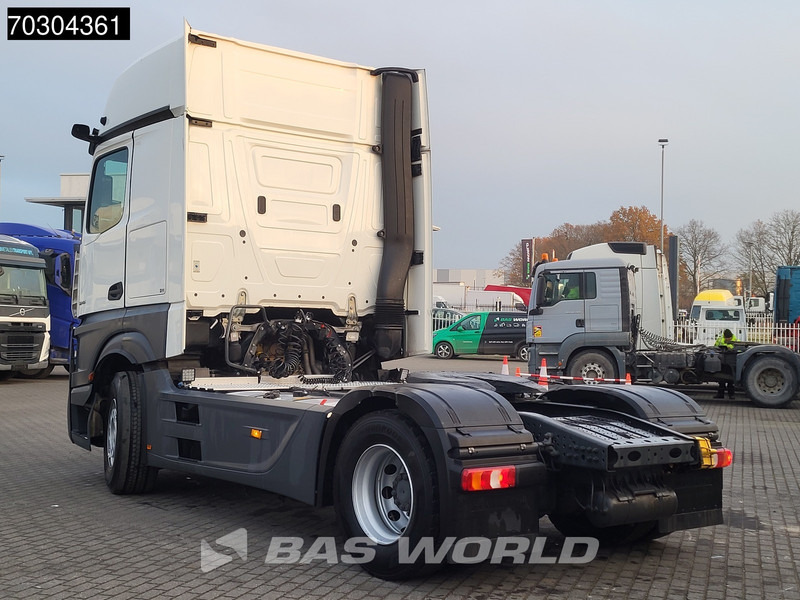 Mercedes-Benz Actros 1845 4X2 GigaSpace Retarder MirrorCam Navi Euro 6 - Tracteur routier: photos 2 Mercedes-Benz Actros 1845 4X2 GigaSpace Retarder MirrorCam Navi Euro 6 - Tracteur routier: photos 2