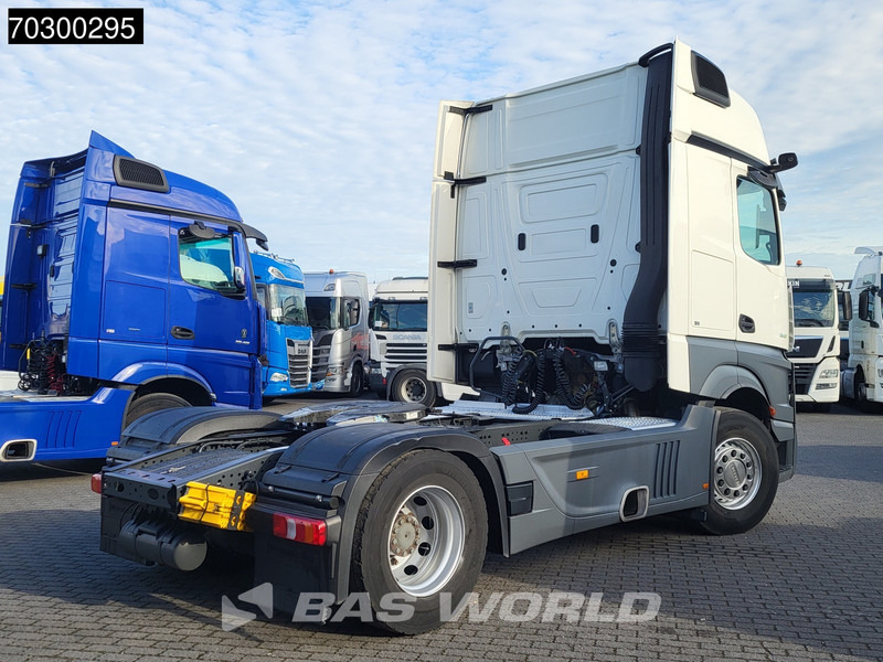 Mercedes-Benz Actros 1845 4X2 GigaSpace Retarder MirrorCam Navi Euro 6 - Tracteur routier: photos 5 Mercedes-Benz Actros 1845 4X2 GigaSpace Retarder MirrorCam Navi Euro 6 - Tracteur routier: photos 5