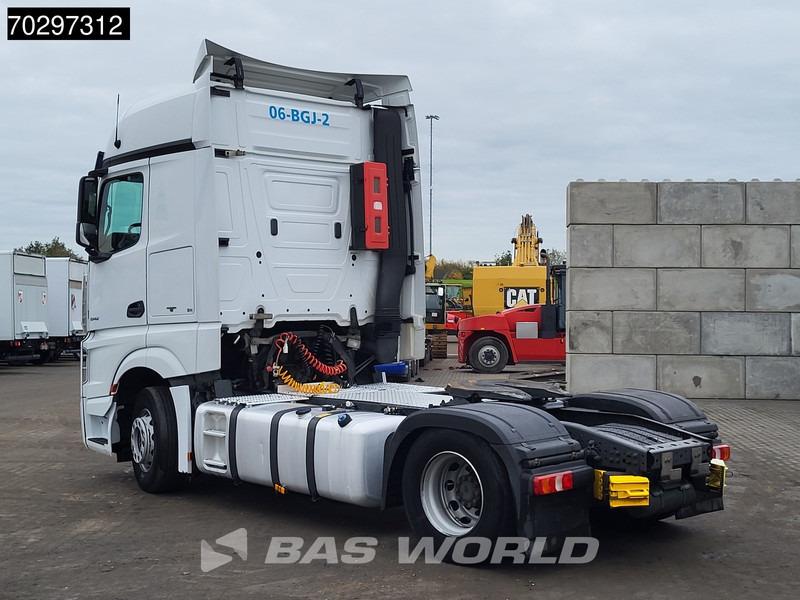 Mercedes-Benz Actros 1942 4X2 BigSpace 2x Tanks - Tracteur routier: photos 2 Mercedes-Benz Actros 1942 4X2 BigSpace 2x Tanks - Tracteur routier: photos 2