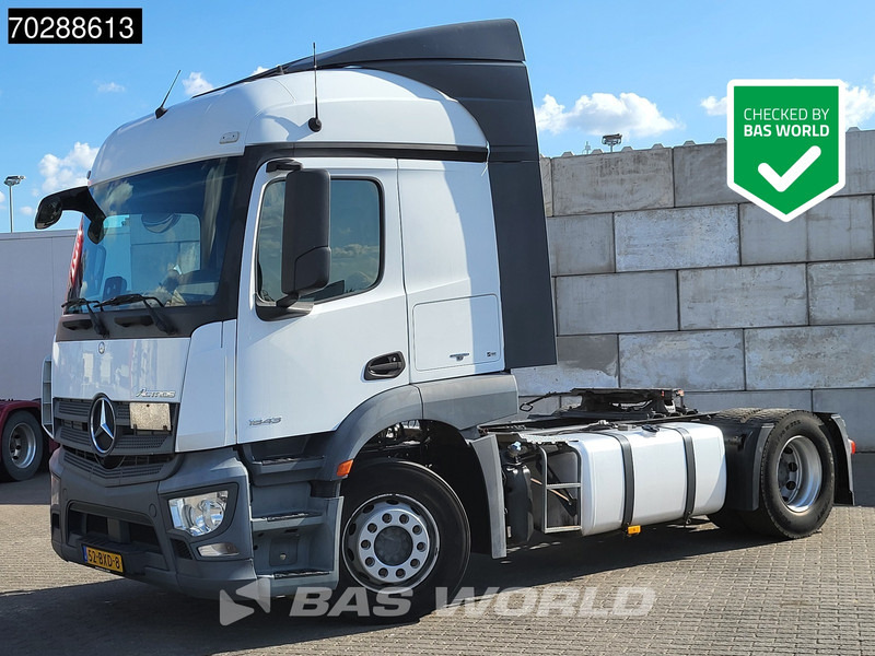 Mercedes-Benz Actros 1943 Actros 4X2 NL-Truck StreamSpace Navi Euro 6 - Tracteur routier: photos 1 Mercedes-Benz Actros 1943 Actros 4X2 NL-Truck StreamSpace Navi Euro 6 - Tracteur routier: photos 1