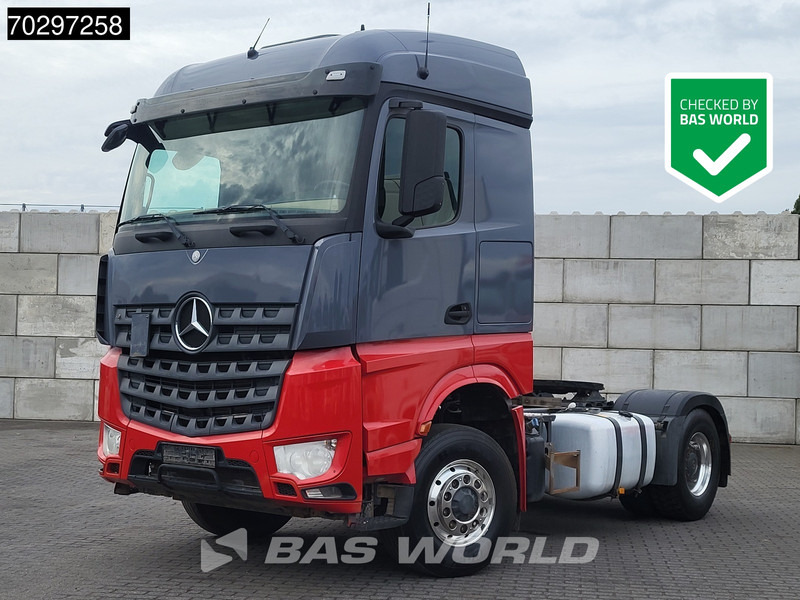 Mercedes-Benz Arocs 1845 Arocs 4X4 StreamSpace Retarder Hydrodrive Big-Axle Euro 6 - Tracteur routier: photos 1 Mercedes-Benz Arocs 1845 Arocs 4X4 StreamSpace Retarder Hydrodrive Big-Axle Euro 6 - Tracteur routier: photos 1