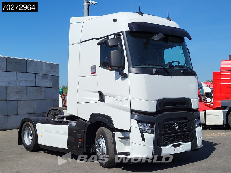 Renault T 520 4X2 NEW! Retarder Optiebrake+ 2x Tanks ACC LED - Tracteur routier: photos 3 Renault T 520 4X2 NEW! Retarder Optiebrake+ 2x Tanks ACC LED - Tracteur routier: photos 3
