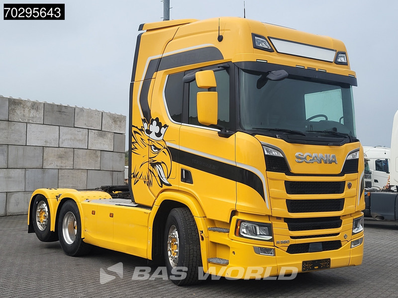 Scania R580 R 6X2 Full-Air Retarder Liftachse LED ACC Euro 6 - Tracteur routier: photos 3 Scania R580 R 6X2 Full-Air Retarder Liftachse LED ACC Euro 6 - Tracteur routier: photos 3