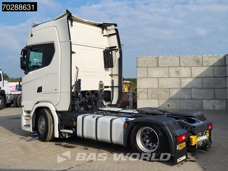 Scania S450 4X2 NL-Truck Retarder 2xTanks ACC Standklima Euro 6 - Tracteur routier: photos 2 Scania S450 4X2 NL-Truck Retarder 2xTanks ACC Standklima Euro 6 - Tracteur routier: photos 2