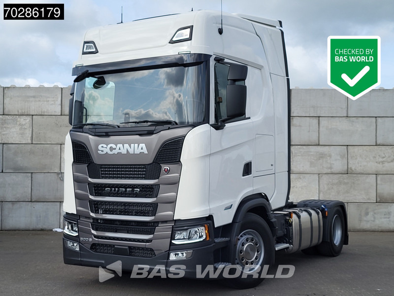 Scania S500 S 4X2 NEW! Retarder 2x Tanks Standklima ACC - Tracteur routier: photos 1 Scania S500 S 4X2 NEW! Retarder 2x Tanks Standklima ACC - Tracteur routier: photos 1