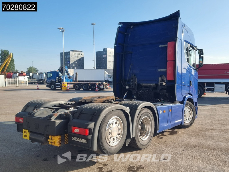 Scania S520 6X2 Retarder 2x Tanks Liftachse Navi LED - Tracteur routier: photos 5 Scania S520 6X2 Retarder 2x Tanks Liftachse Navi LED - Tracteur routier: photos 5