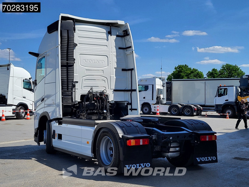 Volvo FH 460 4X2 2024! XL TC VEB+ 2x Tanks I-ParkCool - Tracteur routier: photos 2 Volvo FH 460 4X2 2024! XL TC VEB+ 2x Tanks I-ParkCool - Tracteur routier: photos 2