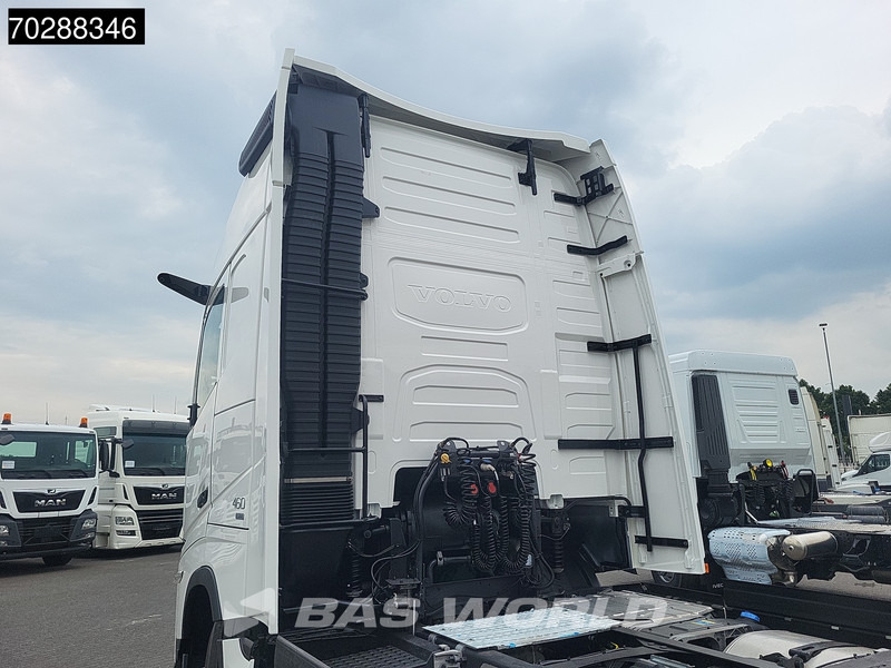 Volvo FH 460 4X2 2024! XL TC VEB+ 2x Tanks I-ParkCool - Tracteur routier: photos 5 Volvo FH 460 4X2 2024! XL TC VEB+ 2x Tanks I-ParkCool - Tracteur routier: photos 5