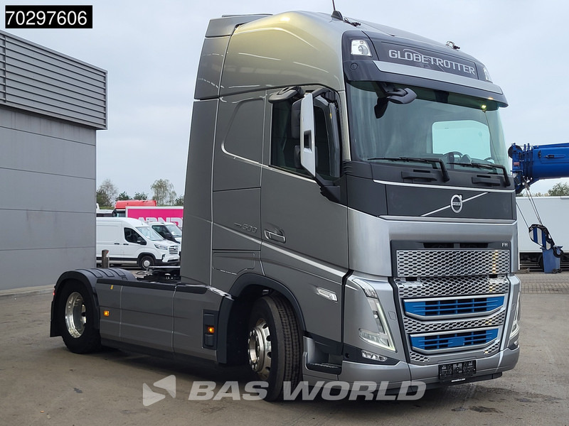 Volvo FH 500 4X2 New Injectors! XL Retarder I-ParkCool 2xTanks Navi ACC LED Euro 6 - Tracteur routier: photos 3 Volvo FH 500 4X2 New Injectors! XL Retarder I-ParkCool 2xTanks Navi ACC LED Euro 6 - Tracteur routier: photos 3