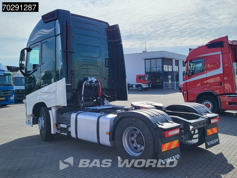 Volvo FH 540 4X2 XL 2x Tanks I-ParkCool Leather - Tracteur routier: photos 2 Volvo FH 540 4X2 XL 2x Tanks I-ParkCool Leather - Tracteur routier: photos 2