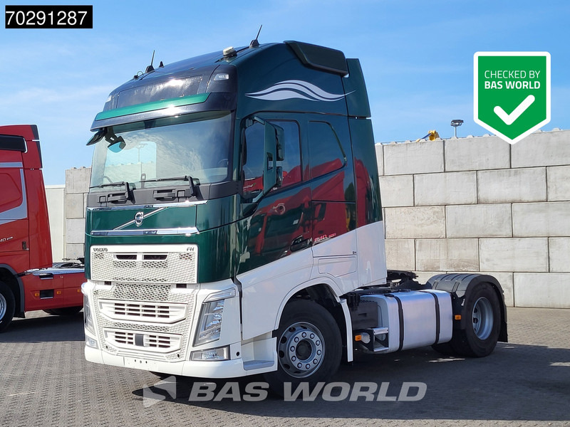 Volvo FH 540 4X2 XL 2x Tanks I-ParkCool Leather - Tracteur routier: photos 1 Volvo FH 540 4X2 XL 2x Tanks I-ParkCool Leather - Tracteur routier: photos 1