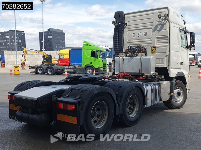 Volvo FH16 600 FH16 6X4 Retarder VEB+ 2x Tanks Hydraulik Euro 5 - Tracteur routier: photos 5 Volvo FH16 600 FH16 6X4 Retarder VEB+ 2x Tanks Hydraulik Euro 5 - Tracteur routier: photos 5