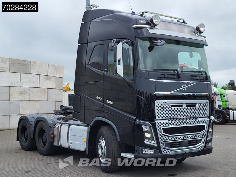 Volvo FH16 650 6X4 Retarder Big-Axle Full-Air 2x Tanks Liftachse Xenon - Tracteur routier: photos 3 Volvo FH16 650 6X4 Retarder Big-Axle Full-Air 2x Tanks Liftachse Xenon - Tracteur routier: photos 3