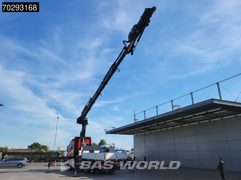 Volvo FH16 650 FH16 8X2 HMF 7020K-RCS Crane + Fly-Jib Lift+Steering-Axle Navi LED ACC Euro 6 - Tracteur routier: photos 2 Volvo FH16 650 FH16 8X2 HMF 7020K-RCS Crane + Fly-Jib Lift+Steering-Axle Navi LED ACC Euro 6 - Tracteur routier: photos 2