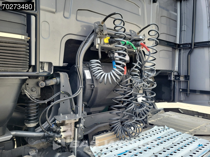 Tracteur routier Volvo FH16 750 4X2 NL-Truck APK 08-2026! XL 2x Tanks Standklima ACC Alcoa's LED: photos 6