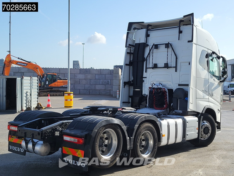 Volvo FH16 750 FH16 6X4 6x6 X-Track Liftachse Full-Air VDS VEB+ Alcoa's ACC LED Alcoa's - Tracteur routier: photos 5 Volvo FH16 750 FH16 6X4 6x6 X-Track Liftachse Full-Air VDS VEB+ Alcoa's ACC LED Alcoa's - Tracteur routier: photos 5