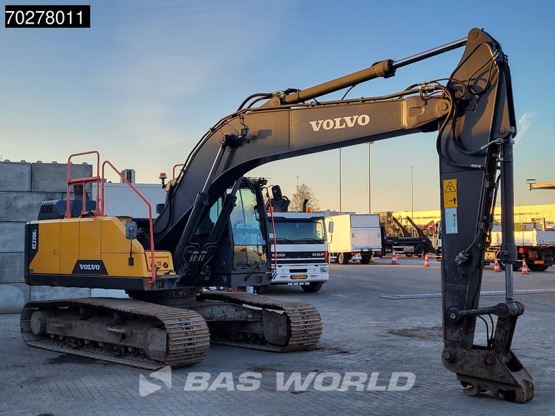 Pelle sur chenille Volvo EC220 E L: photos 6