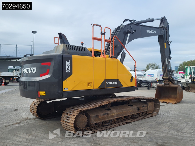 Volvo EC250 E L - Pelle sur chenille: photos 5 Volvo EC250 E L - Pelle sur chenille: photos 5