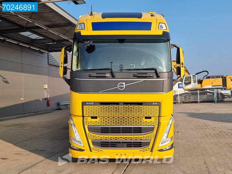 Volvo FH 460 6X2 LNG combi ACC Navi Standklima Liftachse LED EURO 6 - Camion à rideaux coulissants: photos 3 Volvo FH 460 6X2 LNG combi ACC Navi Standklima Liftachse LED EURO 6 - Camion à rideaux coulissants: photos 3