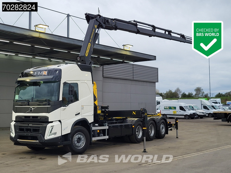 Volvo FMX 500 8X4 NEW! Palfinger PK33002 Crane + HT22TEC Hooklift Lift-Steering Axle - Camion ampliroll, Camion grue: photos 1 Volvo FMX 500 8X4 NEW! Palfinger PK33002 Crane + HT22TEC Hooklift Lift-Steering Axle - Camion ampliroll, Camion grue: photos 1